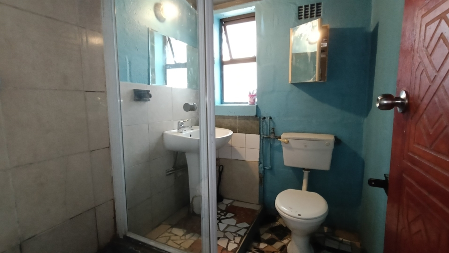 1 Bedroom Property for Sale in Valhalla Park Western Cape